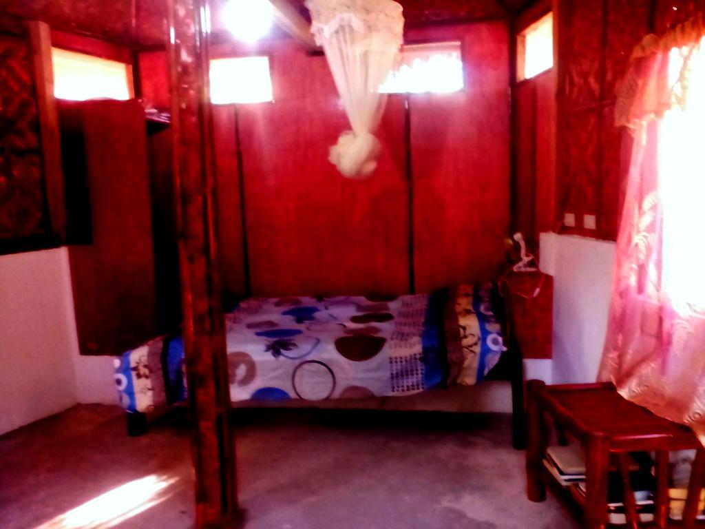 Lennon'S Place Backpacker Hostel Панглао Екстериор снимка