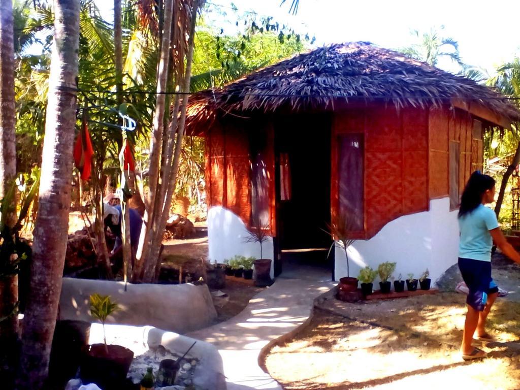 Lennon'S Place Backpacker Hostel Панглао Екстериор снимка