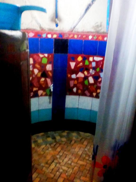 Lennon'S Place Backpacker Hostel Панглао Екстериор снимка
