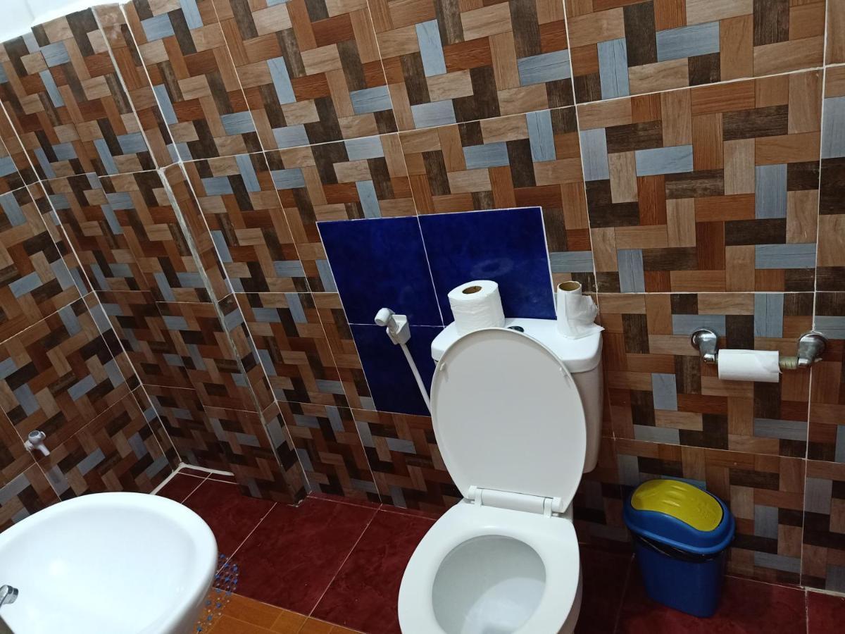 Lennon'S Place Backpacker Hostel Панглао Екстериор снимка